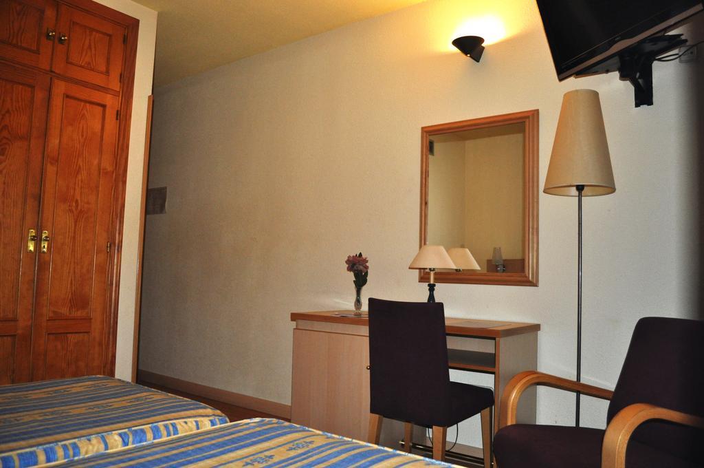 Hotel Espana Guadalajara Room photo